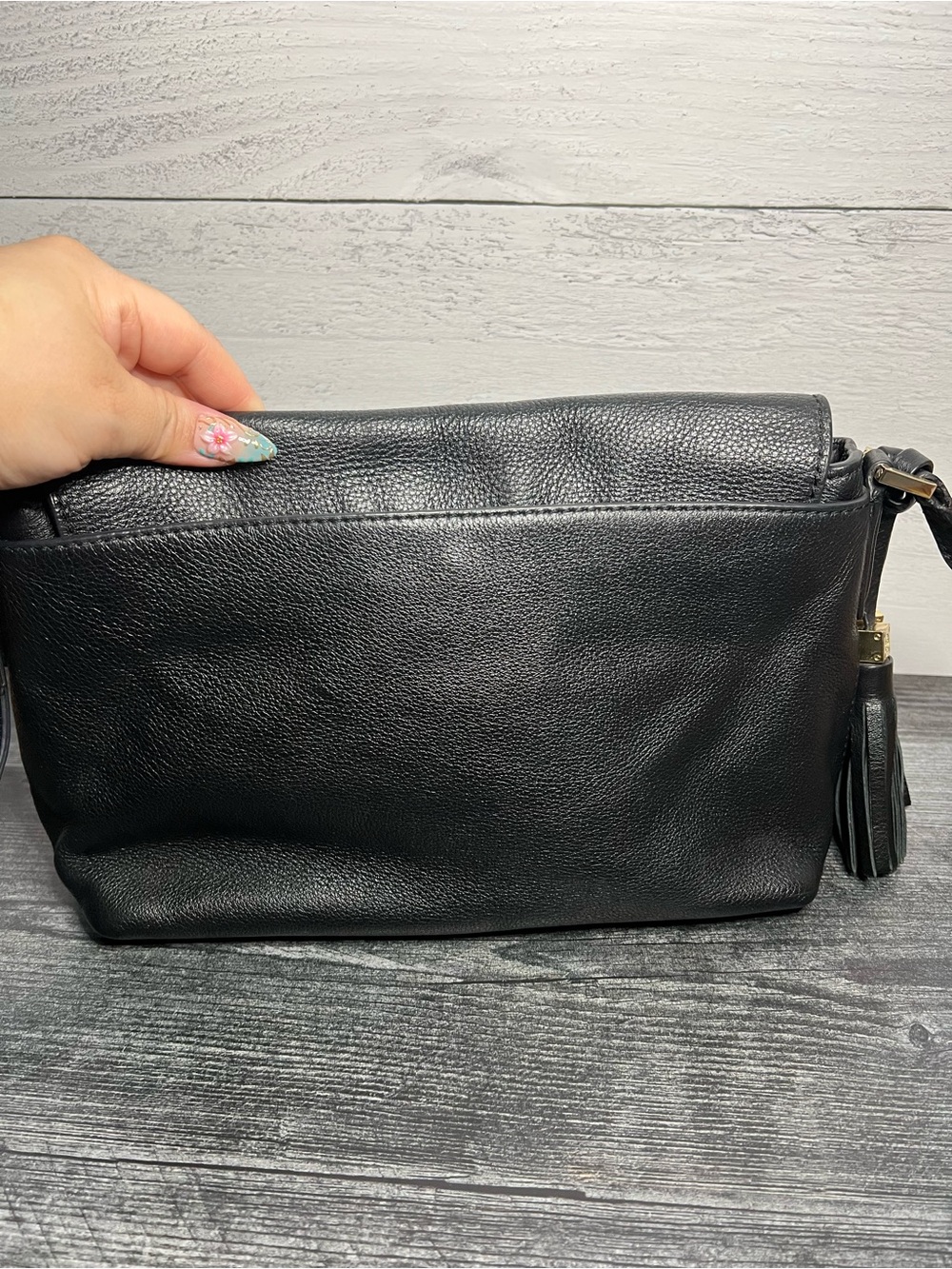 Tory Burch Black Pebbled Leather Logo Crossbody - Picture 2 of 9